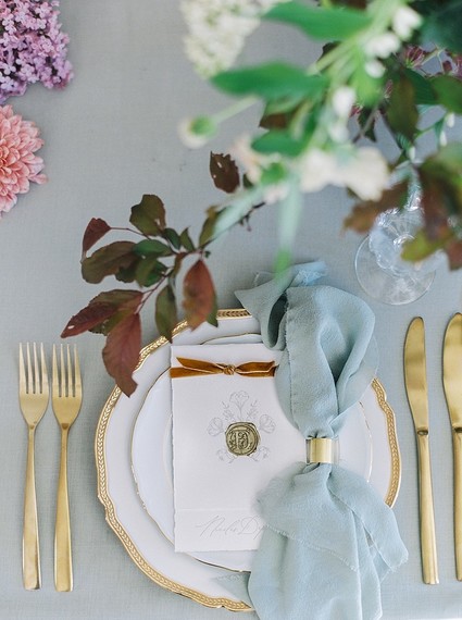 Moody romantic burgundy wedding ideas in France