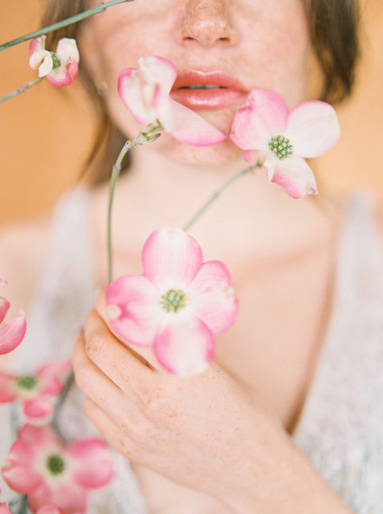 On trend now, a tamarind and pink wedding editorial in Sonoma CA