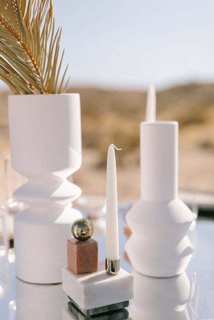 Modern minimalist earth tone wedding in the desert