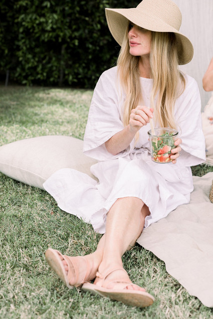 The perfect easy summer picnic with Crate and Barrel + 100 Layer Cake Inspiration