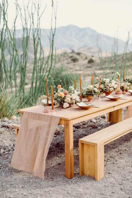 West Pinto terracotta inspired wedding editorial in West Texas