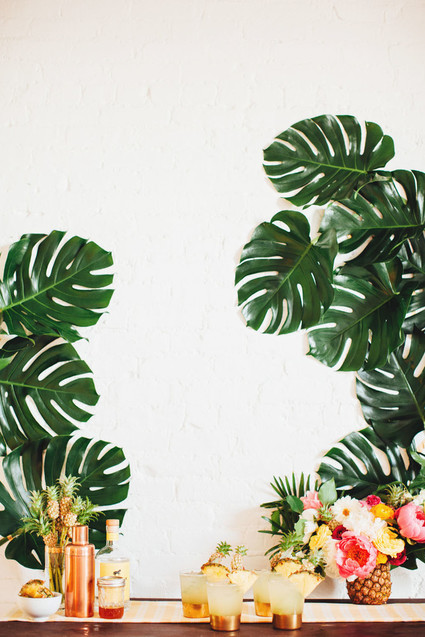 How to throw a super cute pool party bachelorette party