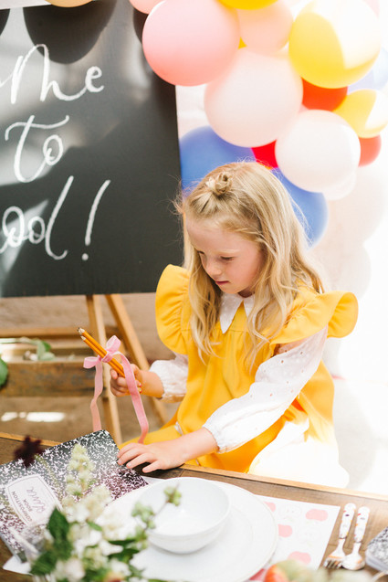 Modern back-to-school party from Beijos Events Inspiration