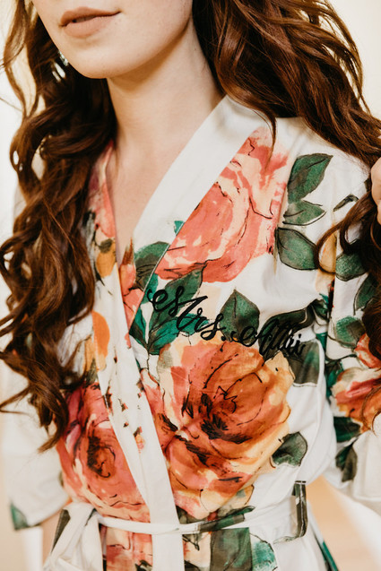 A stylish, thoughtful backyard wedding for $10K on 100 Layer Cake Inspiration