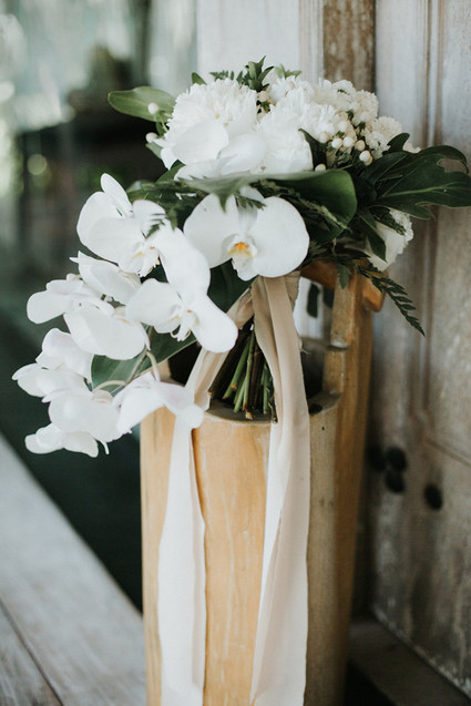 Elegant, romantic white + green wedding at Khayangan Estate in Bali