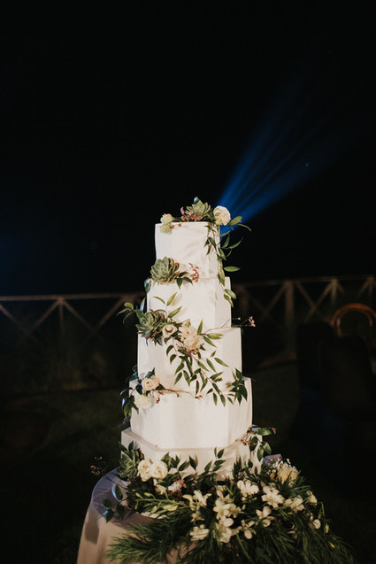 Elegant, romantic white + green wedding at Khayangan Estate in Bali