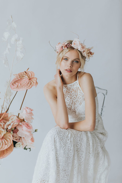 Ethereal modern bridal inspiration with tropical pink details