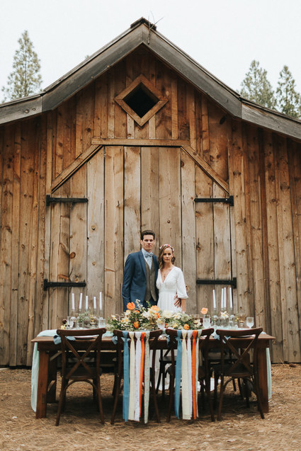 Intimate, rustic summer wedding ideas at The High Desert Museum in Bend, OR