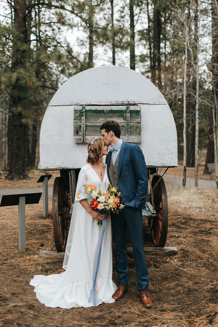 Intimate, rustic summer wedding ideas at The High Desert Museum in Bend, OR