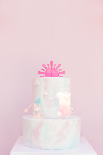 Modern Peppa Pig girl's birthday party Inspiration