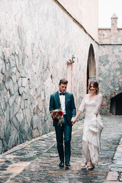 Elegant spanish wedding ideas at Castell de Riudabella in Spain