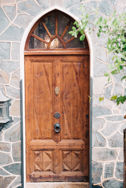 Elegant spanish wedding ideas at Castell de Riudabella in Spain