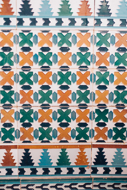 Elegant spanish wedding ideas at Castell de Riudabella in Spain