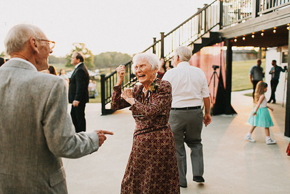 Romantic jewel tone fall wedding in Indiana