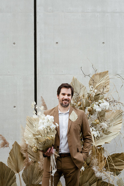 Modern french tropical wedding ideas with dried flowers