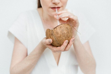 Modern french tropical wedding ideas with dried flowers
