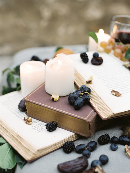 Elegant, fall Spanish inspired wedding at Mission San Jose in San Antonio Texas