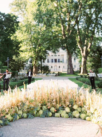A classic European wedding in Vienna