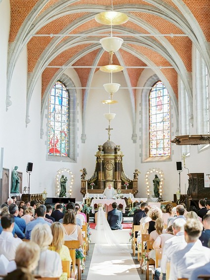 Classic elegant Belgian wedding at La Ferme de Balingue