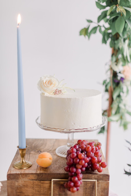 Apple orchard wedding inspiration in Mont Saint Hilaire, Quebec