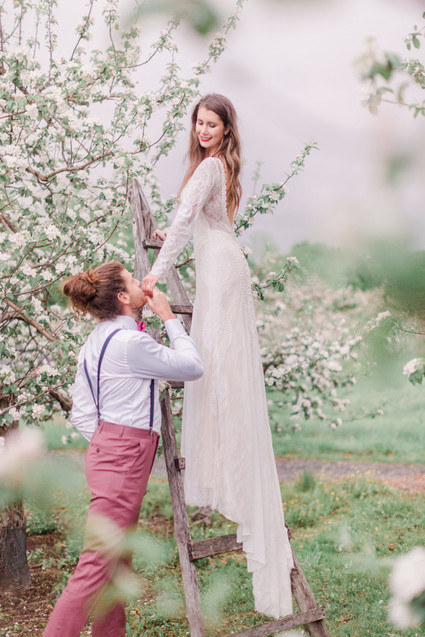 Apple orchard wedding inspiration in Mont Saint Hilaire, Quebec