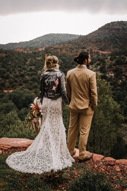 Bohemian butterfly-inspired fall wedding ideas in Sedona