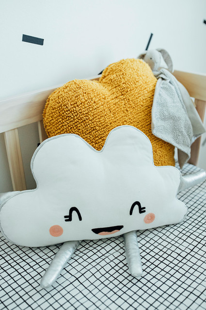 A teensy tiny modern nursery in 52 sq ft