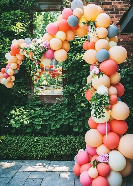 Balloon arch ideas for your wedding Inspiration