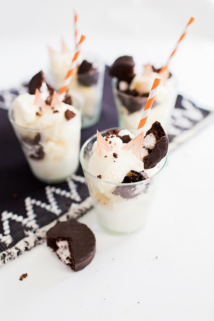 What does the fox say costume party birthday