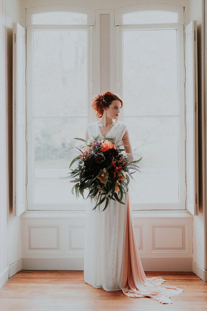 Dramatic candlelight autumn wedding in the French countryside