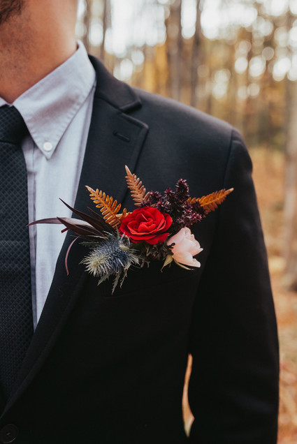 The moodiest gothic forest wedding with gorgeous fall florals