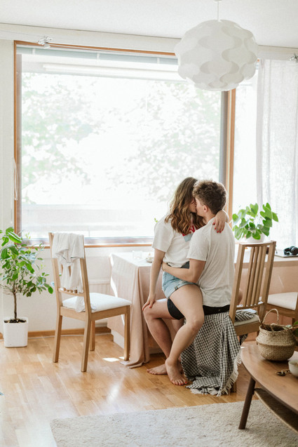 How to style your intimate engagement photos at home Inspiration