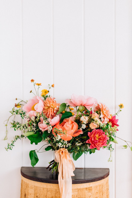 a colorful backyard wedding in Santa Barbara on a super reasonable budget