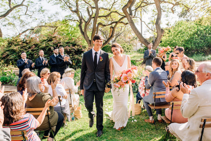 a colorful backyard wedding in Santa Barbara on a super reasonable budget