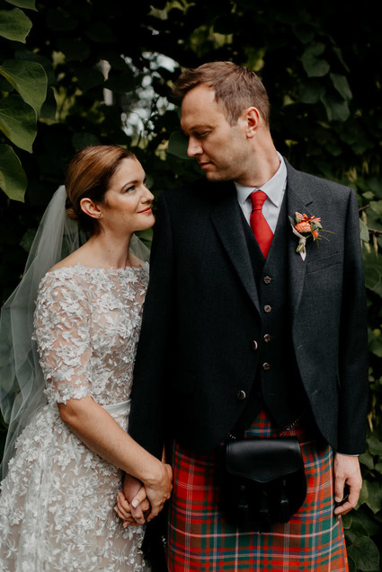 A print maker's thoughtful DIY fall wedding ... with kilts! Inspiration