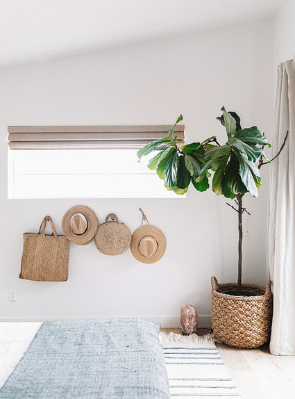 beachy bedroom