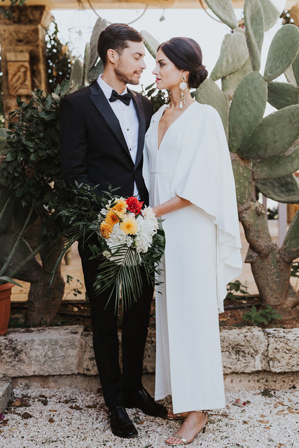 A stylish fall Italian wedding with an insanely gorgeous cake