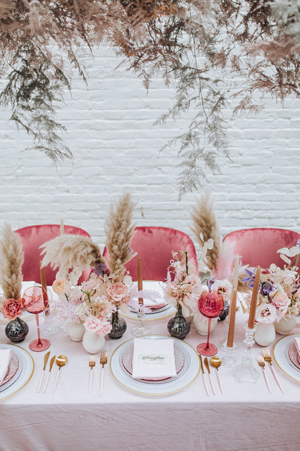 RosÃ© inspired wedding decor at the Foundry in NYC