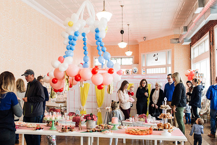 Lola Dutch first birthday party Inspiration