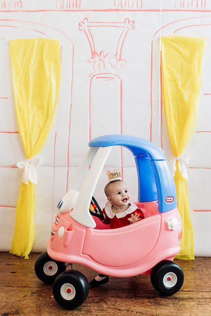 Lola Dutch first birthday party