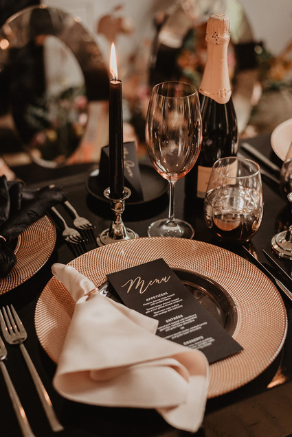 moody fall wedding inspiration with shades of coral and rust