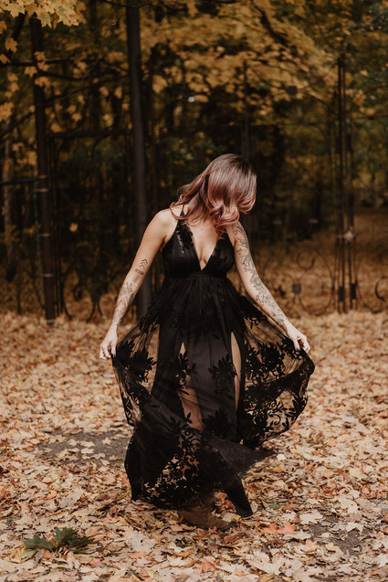 moody fall wedding inspiration with shades of coral and rust Inspiration