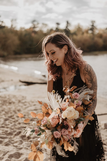 moody fall wedding inspiration with shades of coral and rust