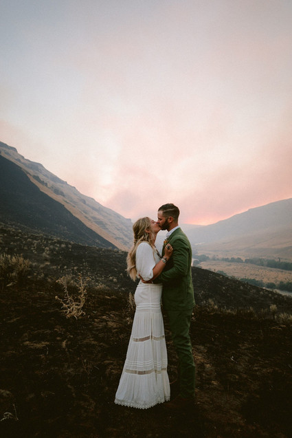 This bohemian elopement will have you dreaming of a laid back river trip Wedding Inspiration