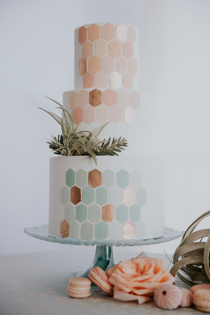 blush and pale mint wedding cake Inspiration