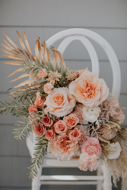 Spring 2019 wedding trend alert: pale mint and blush seaside editorial Inspiration