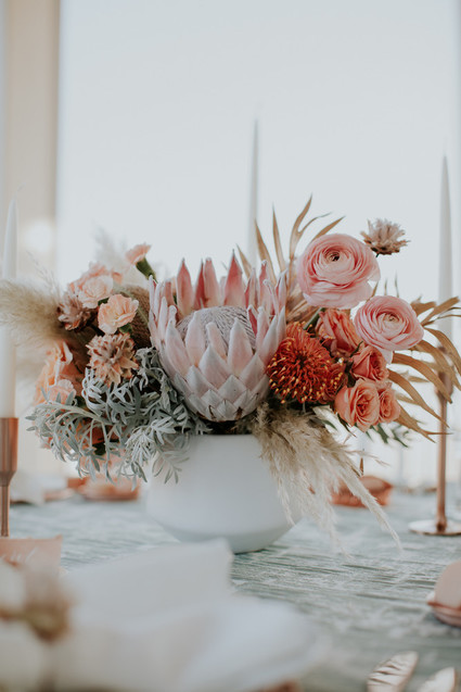 Spring 2019 wedding trend alert: pale mint and blush seaside editorial Inspiration