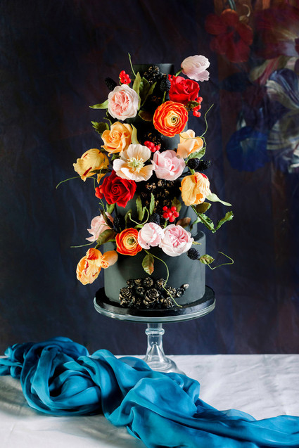 Incredible luxury wedding cake with intricate sugar flower