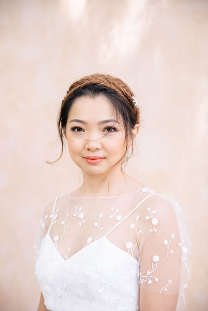 Blush bridal portraits