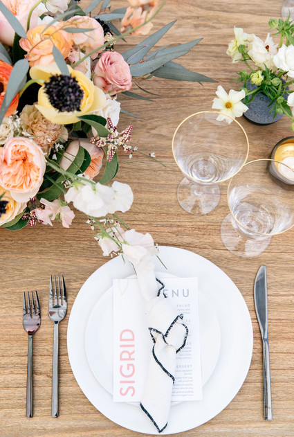 Modern blushy Palm Springs wedding at Colony 29 Inspiration